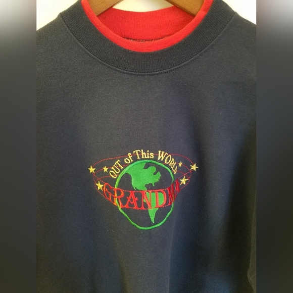 Vintage Beautiful Out of This World Grandma Embroidered Sweatshirt Navy Size XL - Picture 4 of 13